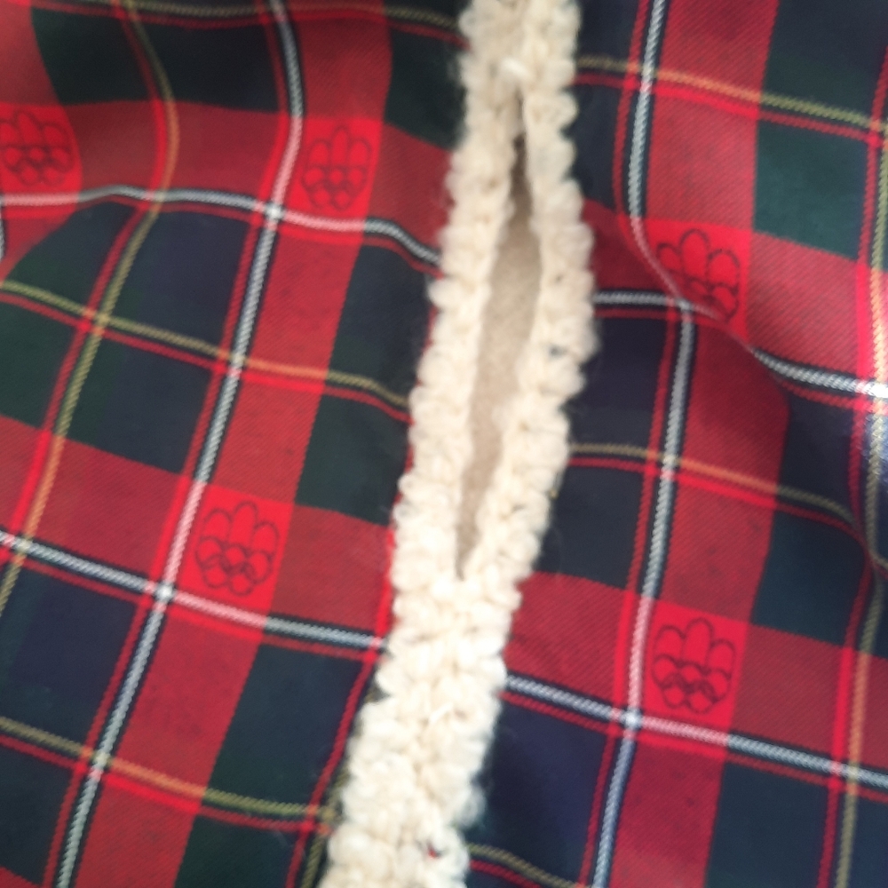 VINTAGE Cream Sherpa/Boucle Long COAT with Tartan Plaid Lining - Button Front - Picture 12 of 13